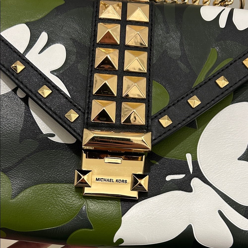 Michael Kors Camo Black, Green, & White Leather Butterfly Bag - Picture 3 of 15